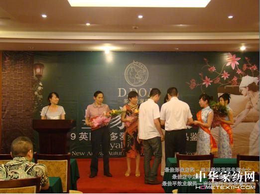 Ӣ(i)ҼÃ(yu)㽛(jng)N(xio)