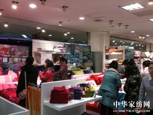 Ь\݌(zhun)(dng)ͻ200f(wn)