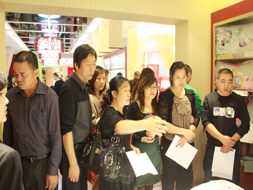 ϷƷӆ؛(hu )AM(mn)Ļ