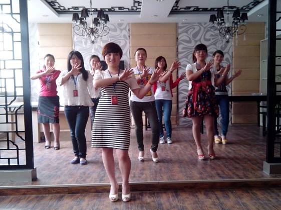 ɯ2012ﶬ͑(h)(hu )СMoI